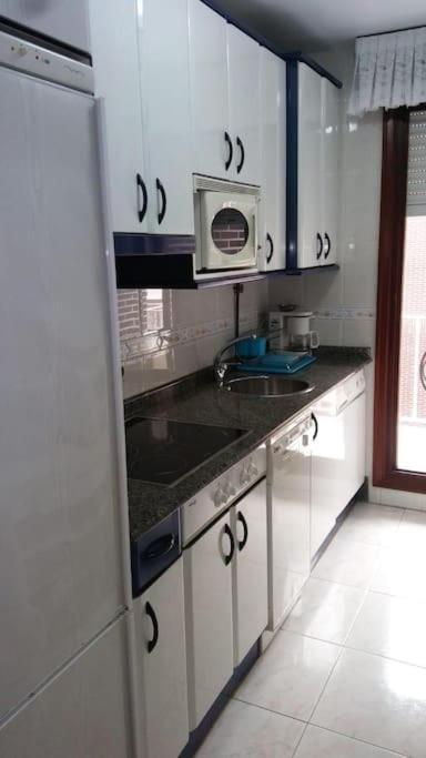 Piso En La Playa Apartment Ноха Екстериор снимка